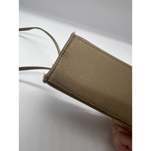 Y2K Nine West Beige Metallic Shoulder Bag Purse, Twist closure bottom spotting - Picture 6 of 10